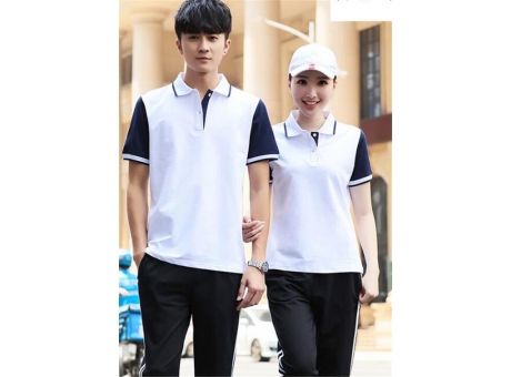 校(xiào)服