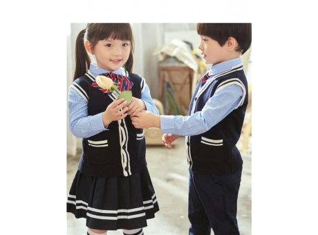 校(xiào)服